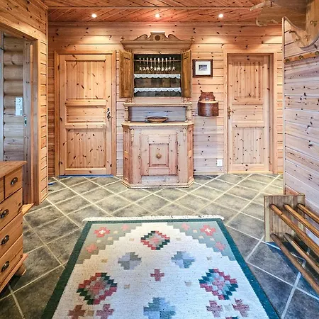 4 Bedroom Gorgeous In Nyaraló Rjukan