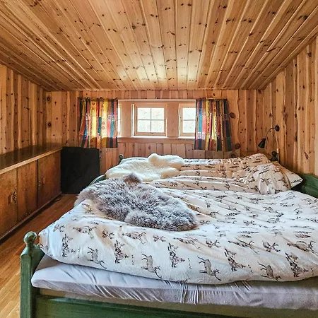 4 Bedroom Gorgeous In Rjukan Holiday home *