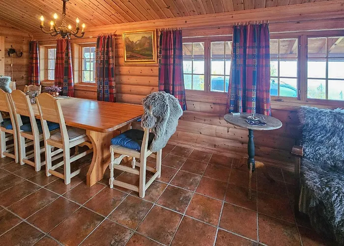 4 Bedroom Gorgeous In *